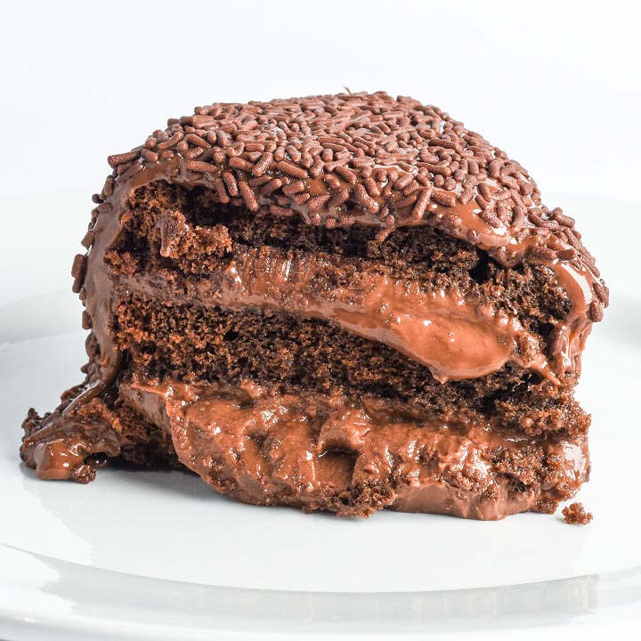 CHOLCOLATE BRIGADEIRO CAKE